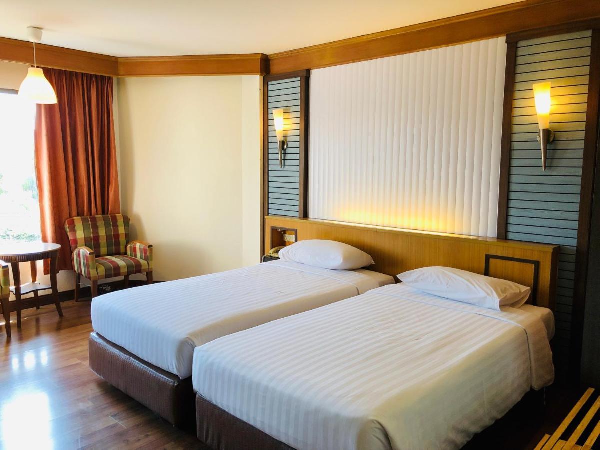 Minitel Hua Hin Hotel Bagian luar foto